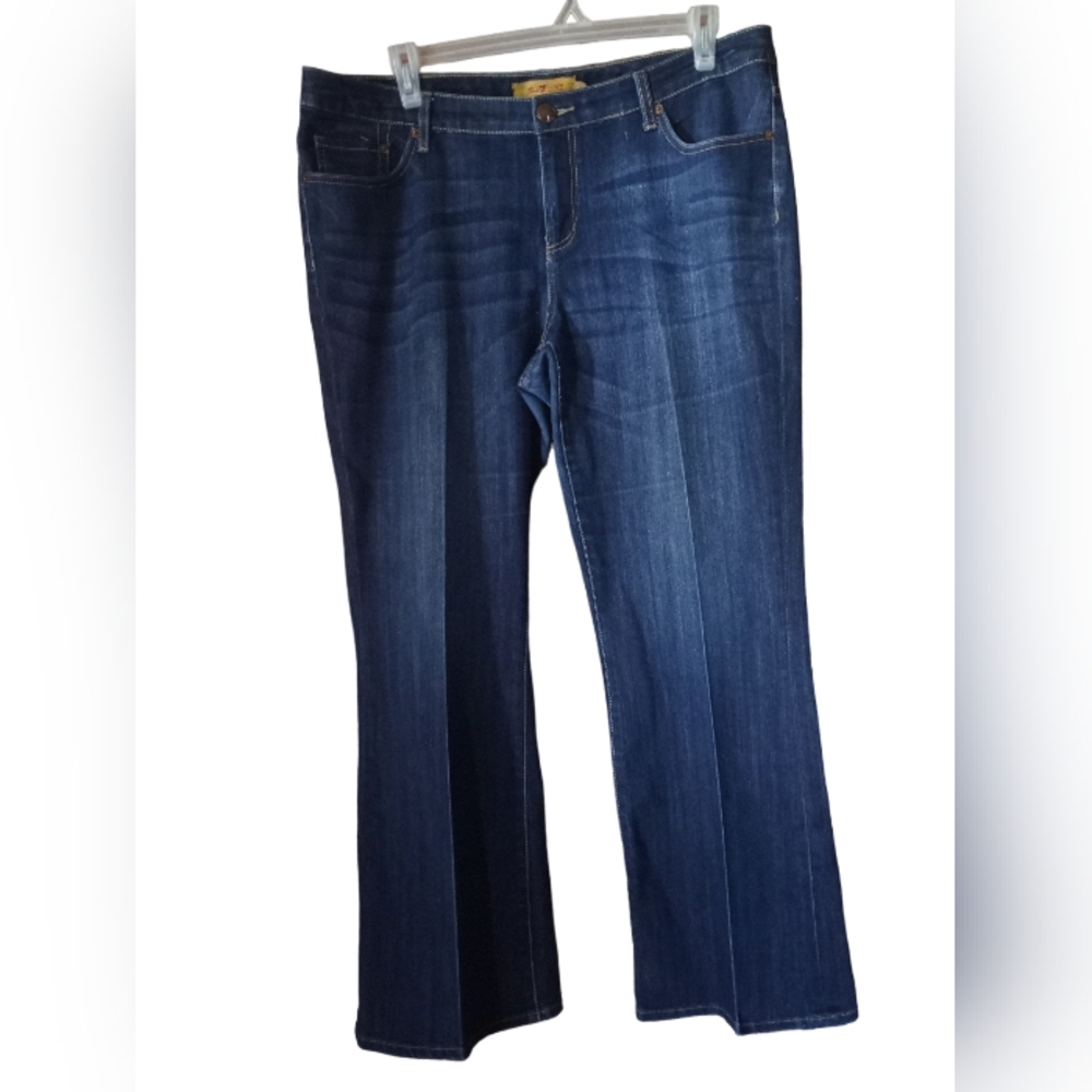 *****SOLD***** Seven7 Luxe Boot Cut Jeans Dark Blue Size 20